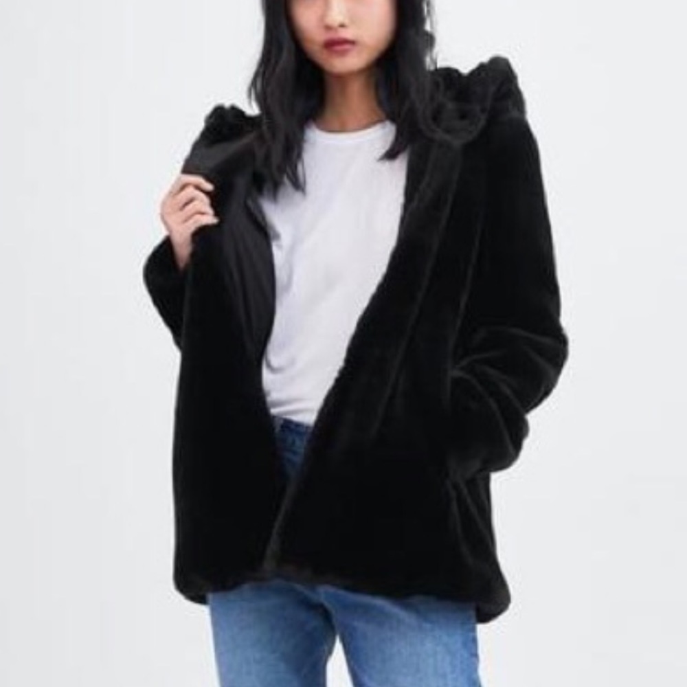 Zara Black Faux Fur Hooded Coat